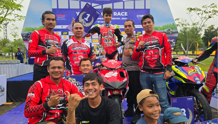 Subhanallah! M. Defa Khinza, Juara Yamaha Cup Race 2025 Ternyata Santri Hafidz 10 Juz Al-Qur’an!