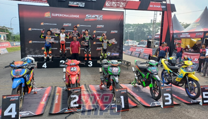 Motor Racikan Solebah dan Ketenangan Jadi Kunci Kemenangan Akbar Abud di Super Prix 2025 Mijen