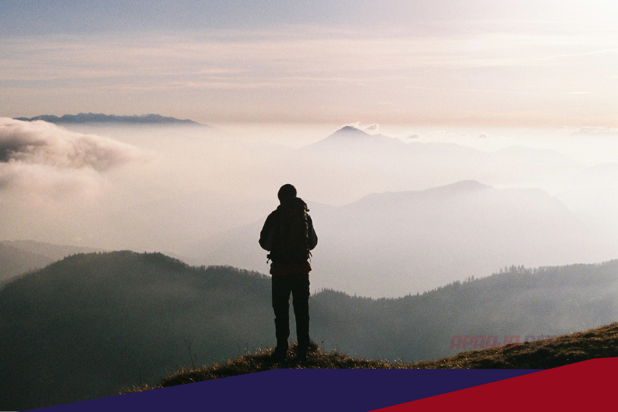 Benda yang Perlu Dipertimbangkan Untuk Dibawa Saat Mendaki Gunung