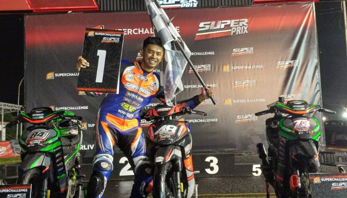 Lintasan Licin Jadi Ujian Nyali! Sakti Andre Buktikan Diri Sebagai Master Wet Race di Super Prix 2025 Mijen