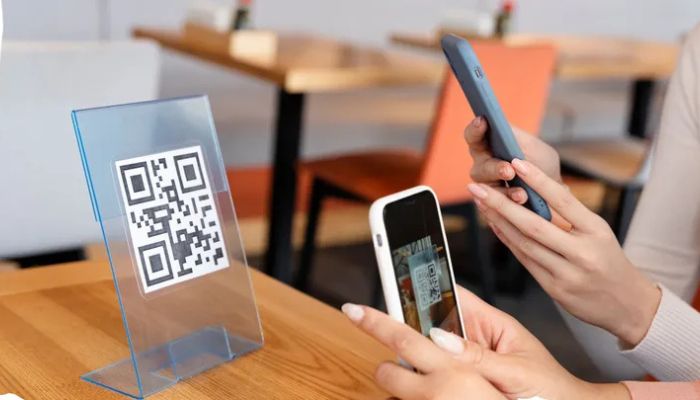 Waspada Penipuan QRIS: Cara Mengenali QRIS Asli dan Tips Aman Bertransaksi