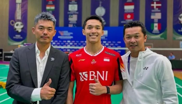 Jonatan Christie dan Chico Wardoyo Resmi Keluar dari Pelatnas PBSI demi Karier Profesional