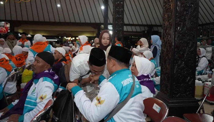 Keberangkatan 382 Calon Haji Purbalingga ke Asrama Haji Donohudan