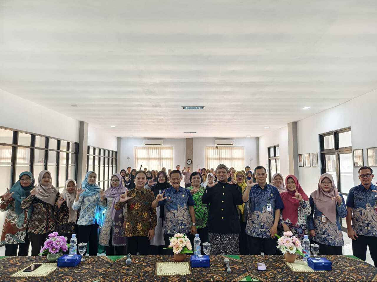 Puluhan Calon Penulis Digodok di Bimtek Kepenulisan Perpusda Banjarnegara