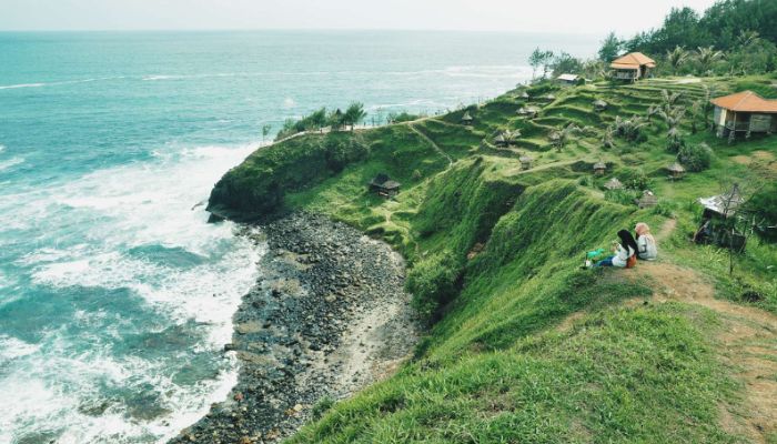 Wisata Laut Ekstrem Liburan Tak Harus ke Bali, Cukup ke Menganti di Kebumen
