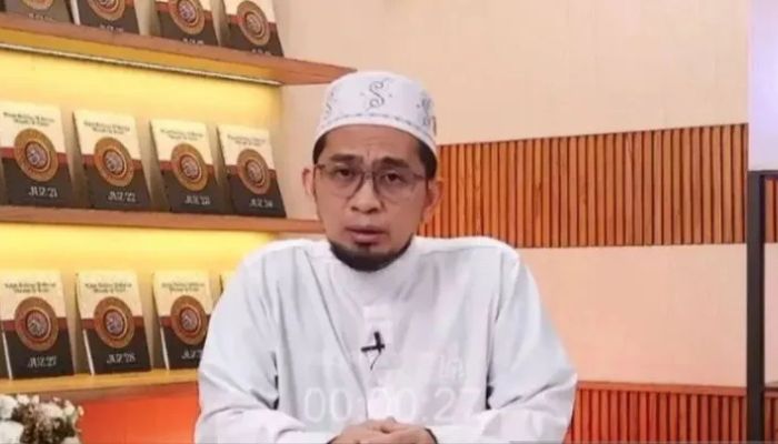 Kenapa Doa Belum Dikabulkan dan Hidup Terasa Berat? Ini Penjelasan Menyentuh dari Ustadz Adi Hidayat