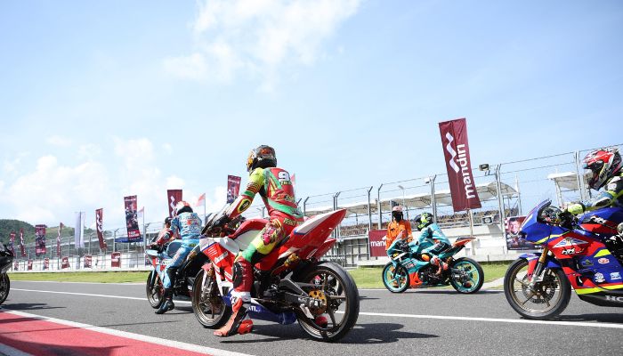 Meriah! 93 Pembalap Ramaikan Kejurnas Pertamina Mandalika Racing Series 2025 Putaran Kedua