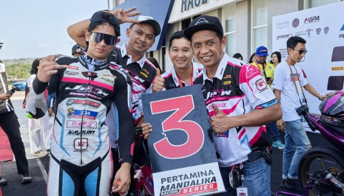 Akbar Abud Sukses Persembahkan Podium Perdana untuk JPNW di Superpole Race UB150 MRS 2025 Seri 2