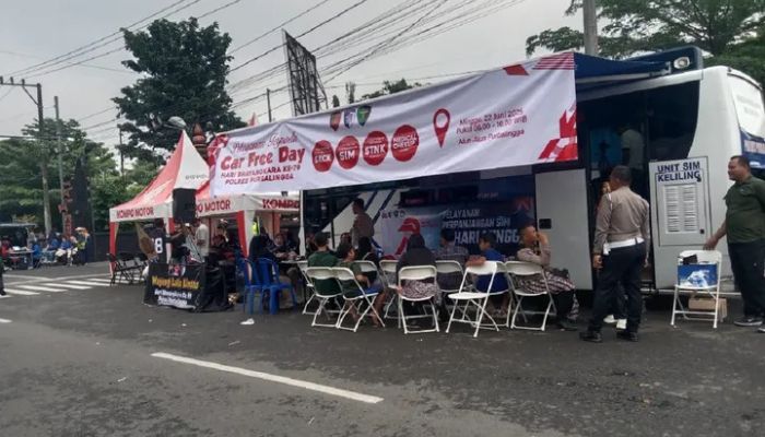Polres Purbalingga Hadirkan Layanan SIM dan Kesehatan Gratis di CFD, Warga Puas dan Terbantu
