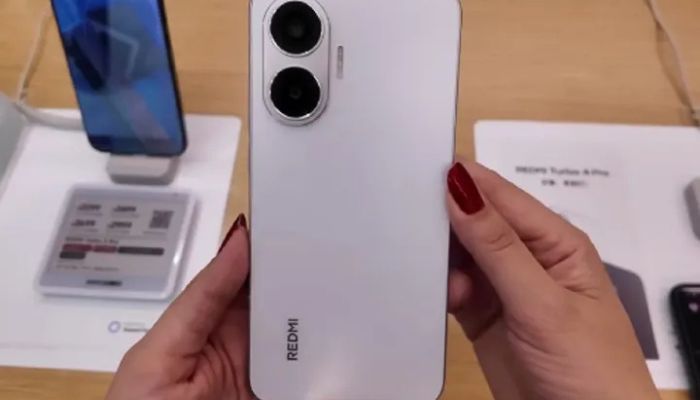 Redmi Turbo 4 Pro: Smartphone Flagship Killer dari Xiaomi dengan Snapdragon 8s Gen 4 dan Baterai Jumbo