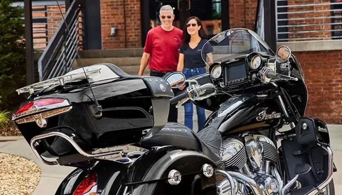 Indian Roadmaster: Motor Touring Premium dengan Fitur Canggih