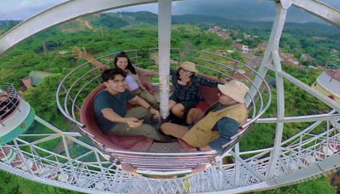 Liburan Seru Bareng Anak! Ini 8 Tempat Wisata dan Restoran Nuansa Pantai di Bogor yang Wajib Kamu Coba