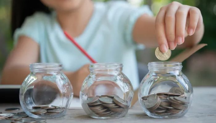 10 Cara Menghemat Uang yang Efektif untuk Mencapai Tujuan Keuangan Jangka Panjang