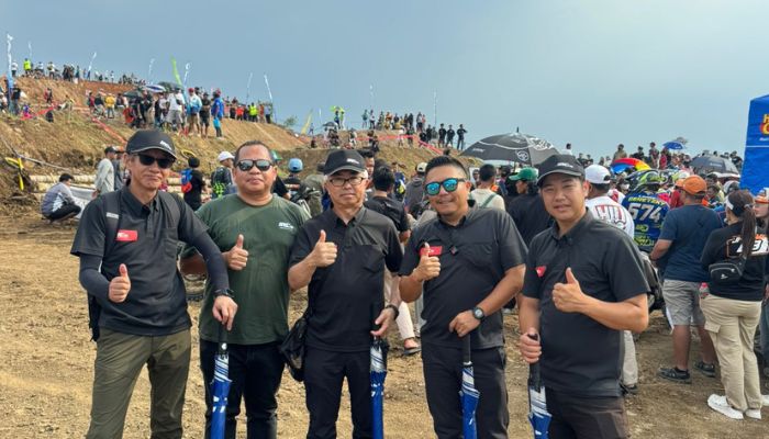 Bongkar Misi Rahasia 4 Teknisi IRC Jepang Hadir Langsung di Hiu Selatan Hard Enduro 2025 Kendal!