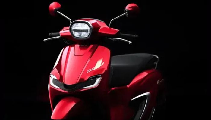 Tampil Beda! Honda Stylo 160, Skutik Retro Klasik dengan Mesin 160cc dan Fitur Super Modern!