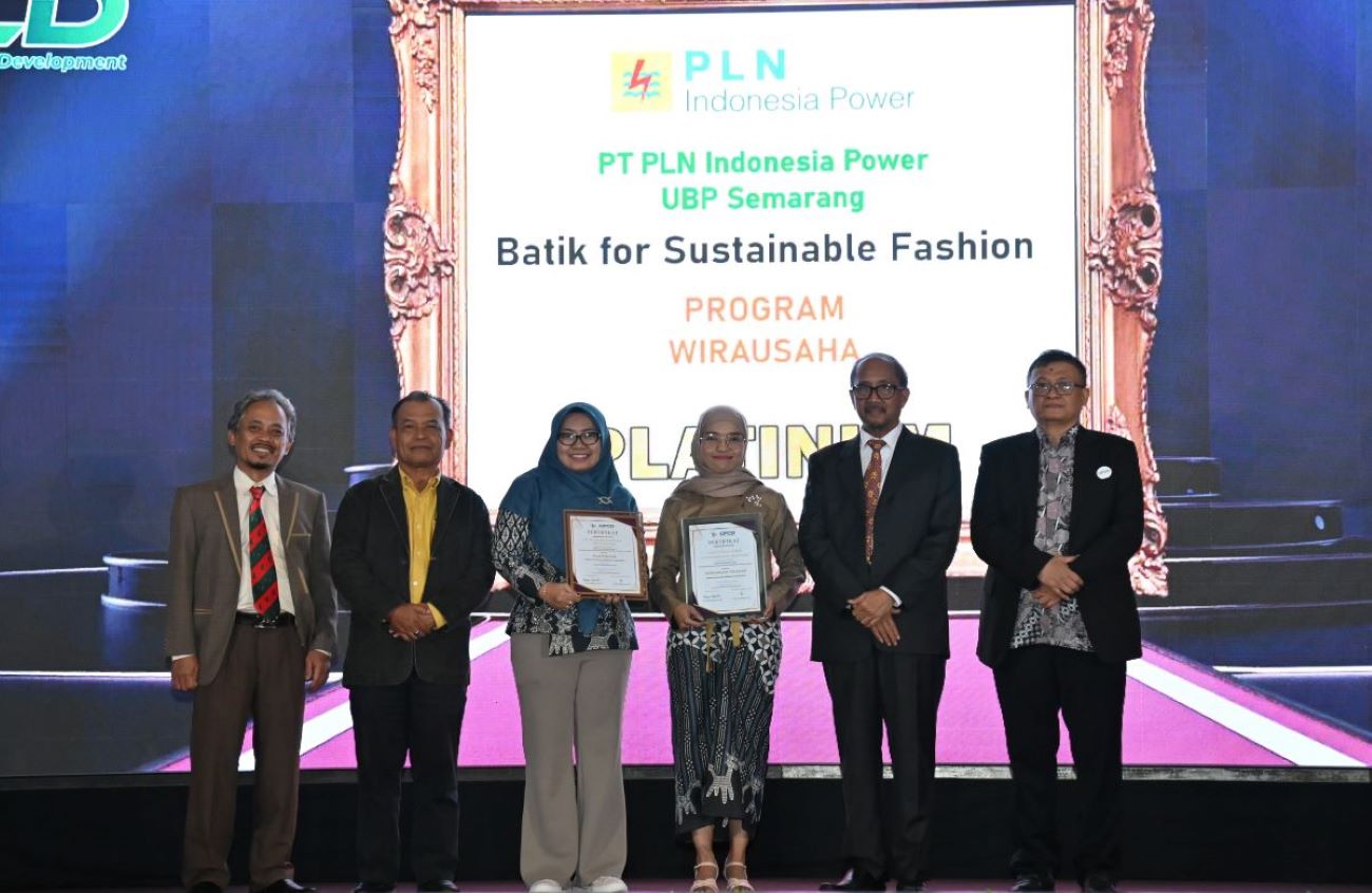 PLN Indonesia Power UBP Semarang dan Mitra Binaan Zie Batik Raih Penghargaan CESA Berbakti Award 2025