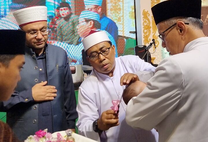 Doa di Balik Nama “Adiba Kaanabi Hafiyya”, Cucu Pertama Kiai Fadlolan Musyaffa’