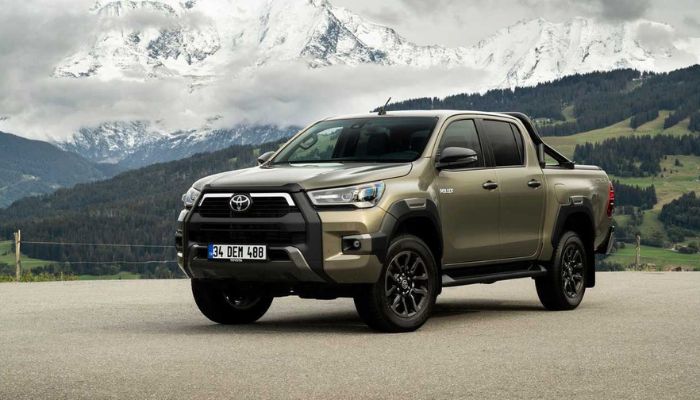 Kekurangan Toyota Hilux yang Wajib Diketahui Sebelum Membeli