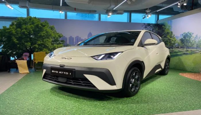 BYD Atto 1 Resmi Hadir di Indonesia: Mobil Listrik Rp195 Jutaan Siap Guncang Pasar LCGC!