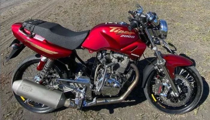 Resmi! Honda Tiger 2000 Bangkit Lagi 2025: Desain Lebih Gagah, Mesin Lebih Galak, Harga Bikin Kaget!