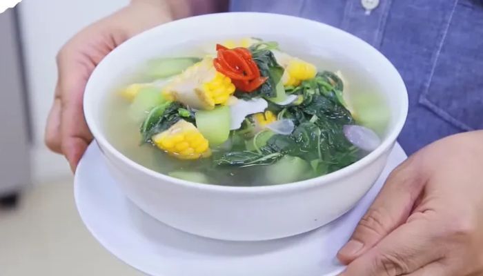 Menu Makan Siang Sehat, Hemat, dan Bikin Lahap: Sayur Bening Lauk Komplit Sambal Tomat ala Rumahan