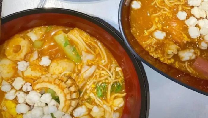 Rahasia Seblak Komplit Spesial ala Bandung: Resep Mudah, Rasa Juara Bikin Nagih!