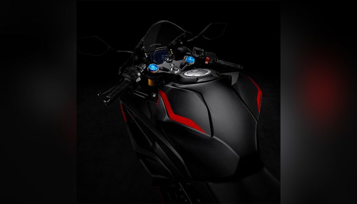 Big Bike Appearance Honda CBR250RR