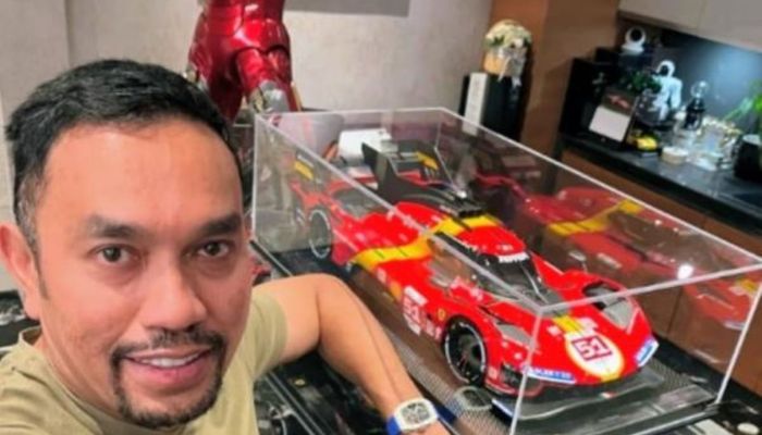 Harga Koleksi Mobil Diecast F1 Ahmad Sahroni Tembus Rp200 Juta, Lebih Mahal dari LCGC!