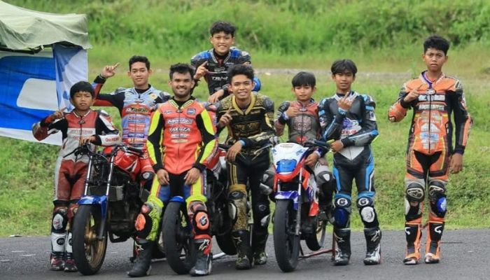 WH19 Tus Racing