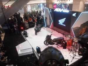 UNVEILING New ADV 160 