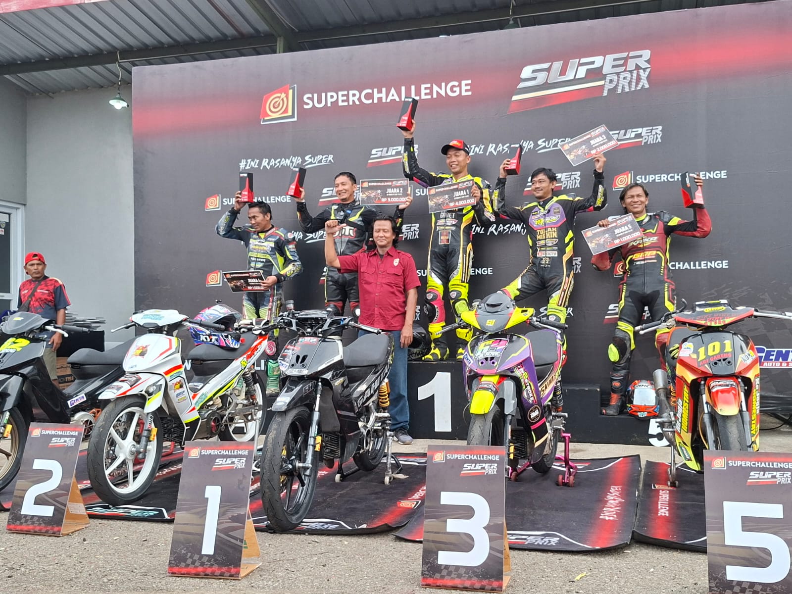 Wawan Tembong Kuasai Ex Rider Bebek 2T, Insiden Jump Start M Rovic Jadi Sorotan!