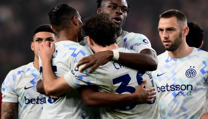 Klasemen Serie A Usai Inter vs Napoli: Ditahan Imbang, Si Ular Tetap Tak Tergoyahkan di Puncak!