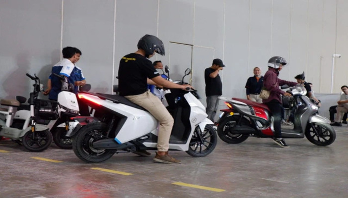Krisis Energi Global Jadi Momentum Emas Percepatan Adopsi Motor Listrik, BBM Bisa Lebih Hemat!