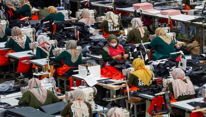 Apindo Soroti Kenaikan Upah Tak Sejalan Produktivitas, Investor Industri Padat Karya Mulai Menjauh